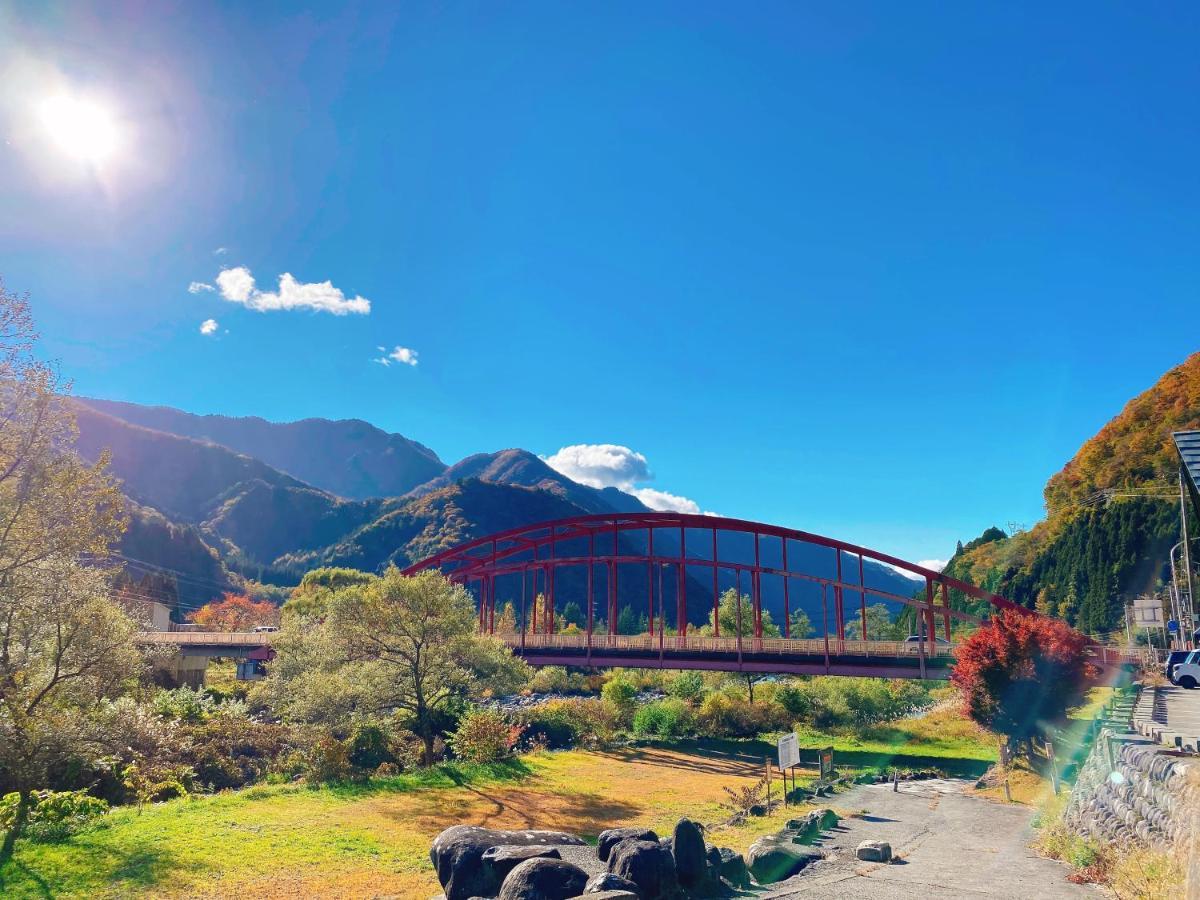 Hotel Hakuunsou Takajama Exteriér fotografie